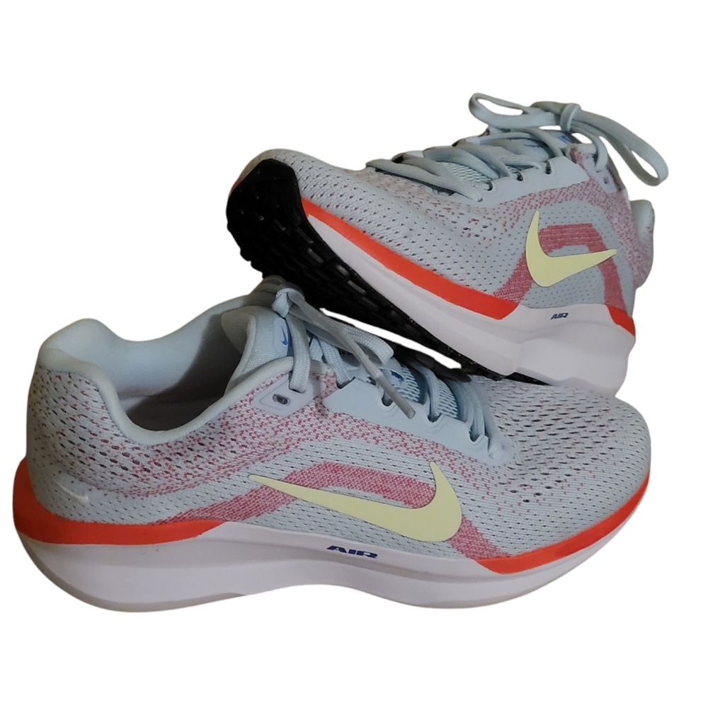 Air Winflo 11 Running Shoe (Women)